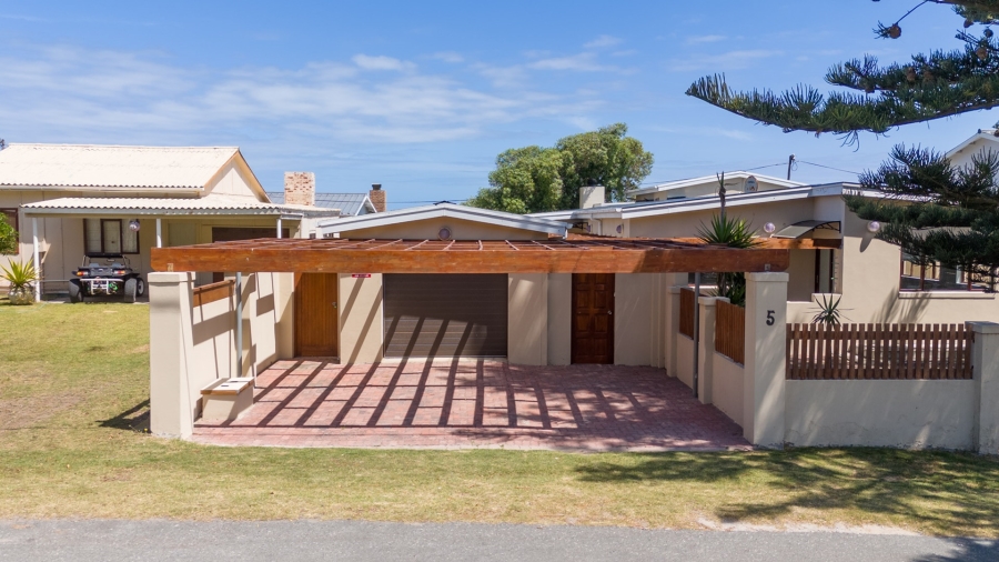 3 Bedroom Property for Sale in Agulhas Western Cape